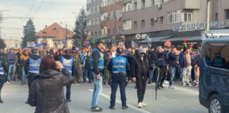 ”Tineri inimoși” de la Cariera Roșia, în fruntea protestatarilor. ”Nu iese nimeni să le vorbească, nici măcar liderii lor de sindicat”