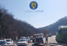 17:45 Acțiune a Poliției pentru combaterea migrației ilegale și a contrabandei cu tutun