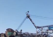 09:35 Fost premier: Minele din Gorj se vor închide. Mii de oameni vor fi lăsați fără locuri de muncă