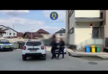 (VIDEO) Bărbat reținut după ce a incendiat de mai multe ori un magazin din Târgu Jiu
