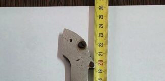 Amenințare cu obiect tăietor într-un liceu din Târgu Jiu. Tânăr de 18 ani, reținut de polițiști